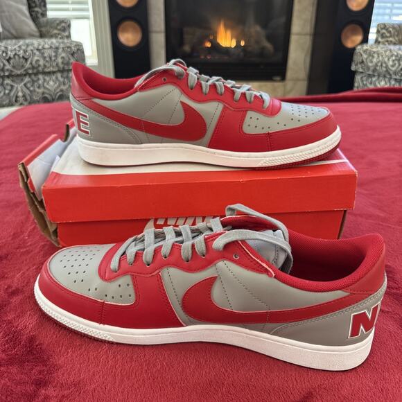 Size 12 Nike Terminator Low Varsity Red Medium Grey New Damaged Box main image 11